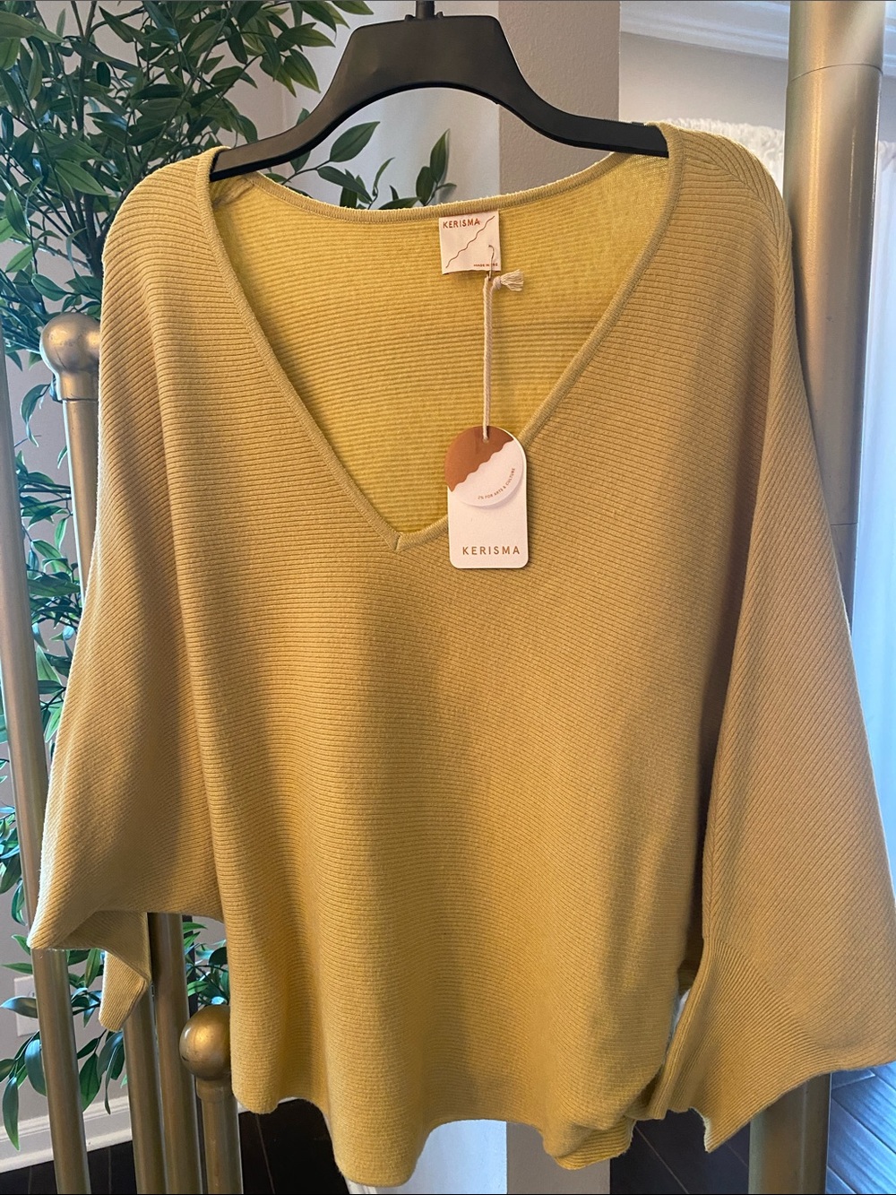 Kerisma V-Neck Ribbed Sweater new with tags S/M